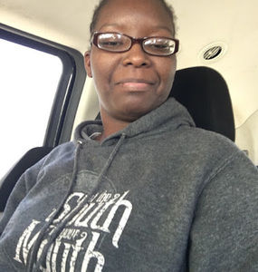 Meet your Posher, Life with vida